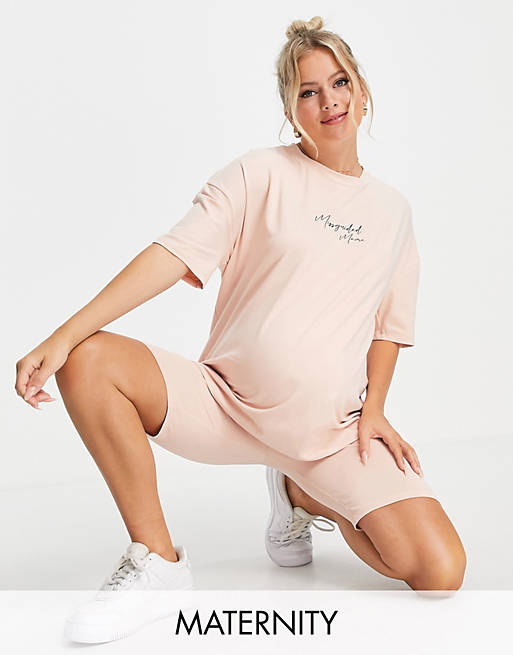 Missguided Maternity legging short and t-shirt set in pink