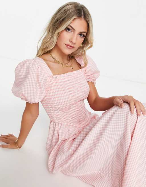 Missguided best sale pink dress