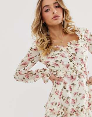 Missguided milkmaid dress with lace up detail on sale in floral print