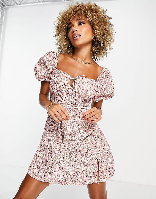 Missguided - milkmaid mini dress with puff sleeve in floral
