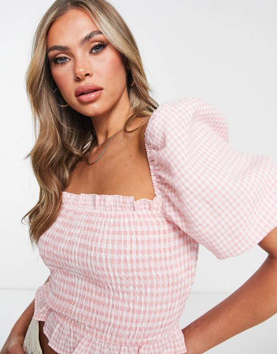 https://images.asos-media.com/products/missguided-milkmaid-top-in-pink-gingham/202193959-1-pink?$n_550w$&wid=550&fit=constrain