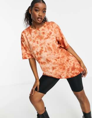 missguided -  – Oversize-T-Shirt mit Logo und Batikmuster-Orange
