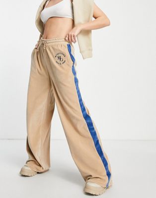 Femme Missguided - Pantalon de jogging d'ensemble droit effet velours - Crème