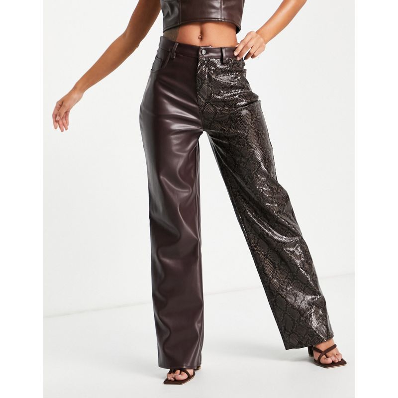 ln1sP Pantaloni e leggings Missguided - Pantaloni dritti con stampa combinata in pelle sintetica marrone
