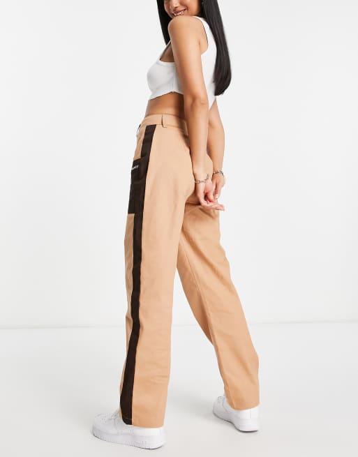 Missguided Petite contrast pocket cargo trouser in brown