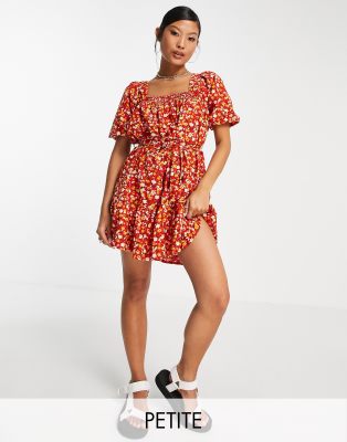 Missguided Petite Missguided Petite ditsy floral smock mini dress in red