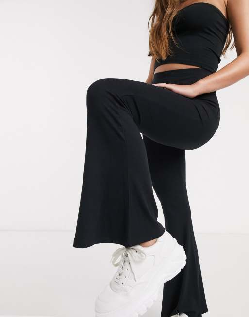 Missguided flare trousers in black, ASOS