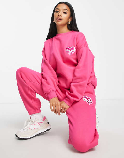 Pink missguided deals sweatshirt