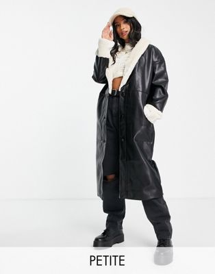 Manteaux et vestes Missguided Petite - Manteau en similicuir avec empiècements en imitation peau de mouton - Noir