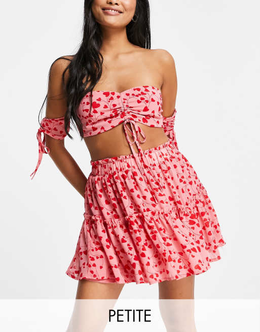 Missguided Petite - Mini-jupe d'ensemble à imprimé cœurs - Rose