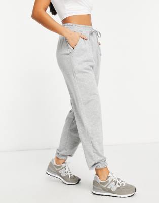 Missguided Petite oversized 90s sweatpants in gray ASOS