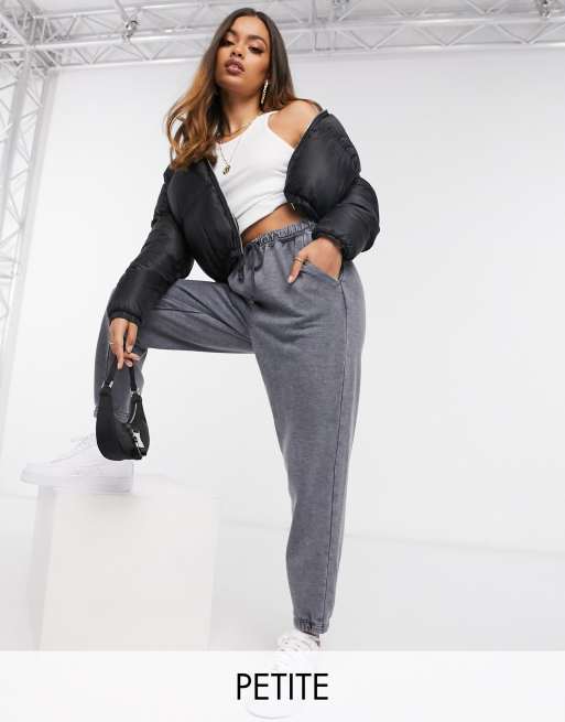 Missguided Petite oversized 90s sweatpants in gray