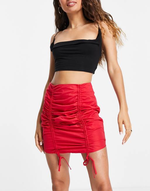 Missguided Petite - Rød mininederdel med rynkedetaljer - Del af sæt, 4 af 4