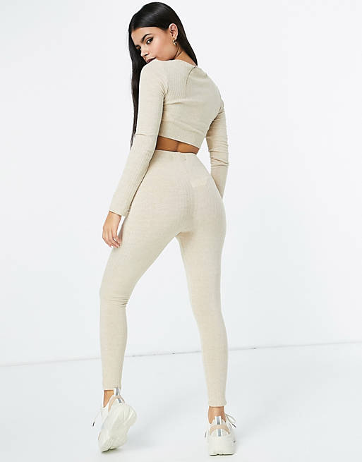 Co-ords Missguided Petite ruched crop top and legging set in stone 