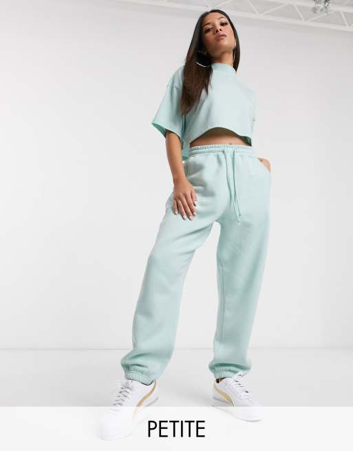 women's mid rise oversized sweatpants