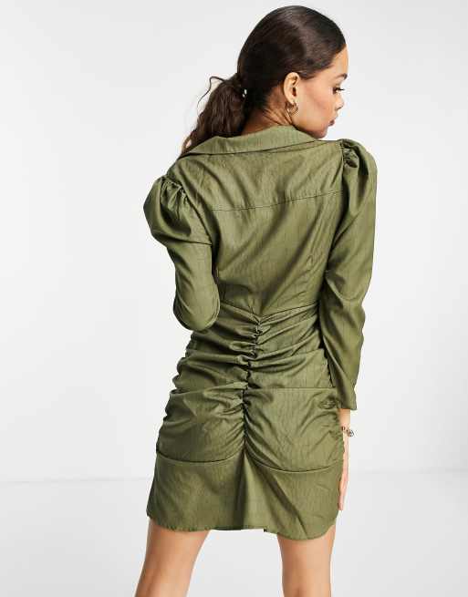 Missguided Petite - Vestito camicia corto con arricciature, color kaki, 4 di 4