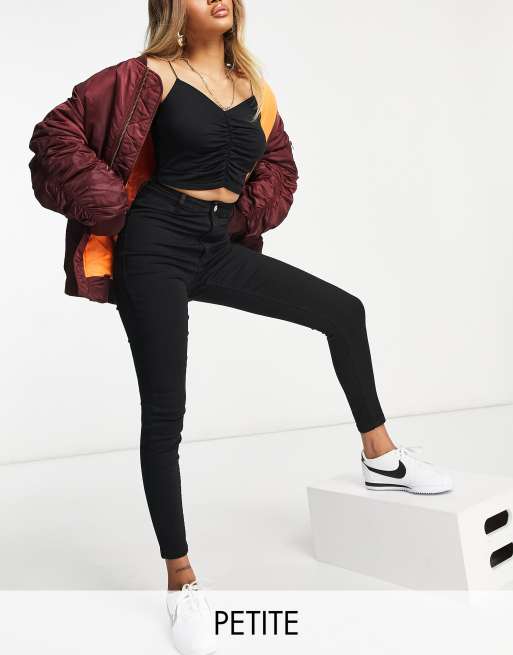 Missguided Petite – Vice – Czarne elastyczne jeansy o obcisłym kroju z podwyższonym stanem i szlufkami