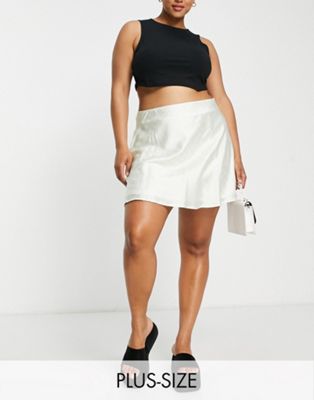 Missguided Plus mini satin slip skirt in mint checkerboard - ASOS Price Checker