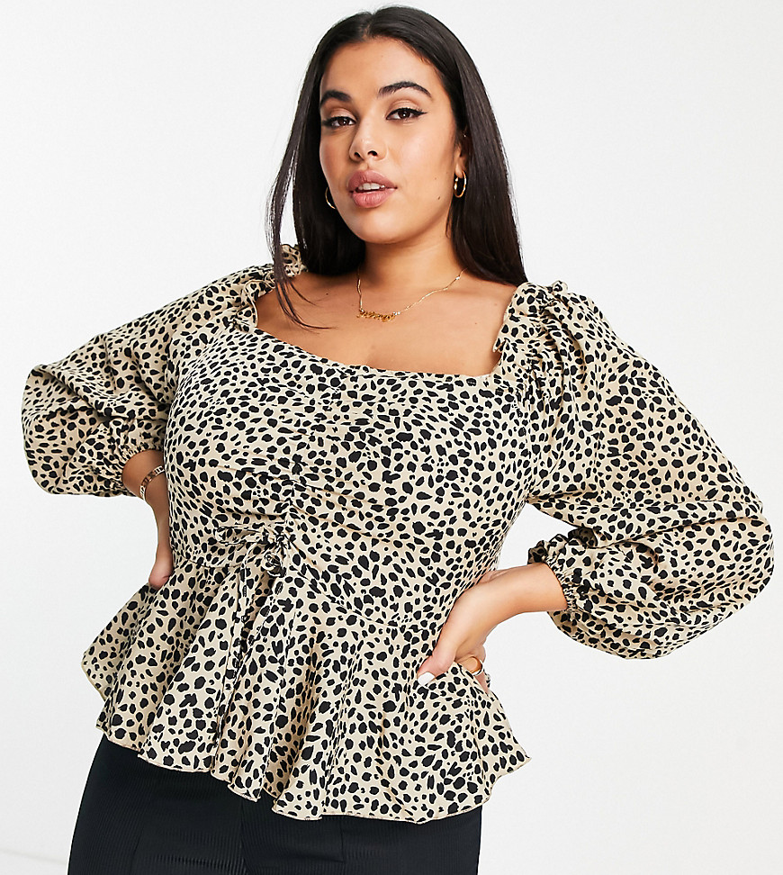 Plus-size top by Missguided It%27s everything you%27ve been scrolling for Printed style Sweetheart neck Balloon sleeves Peplum hem Regular fit