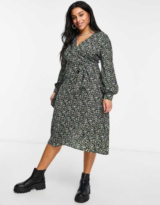 Missguided Plus - Vestito avvolgente con gonna al polpaccio nero a fiorellini con scollo a V, 4 di 4