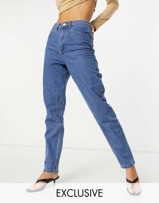 Missguided – Riot – Hoch geschnittene Mom-Jeans in Blau