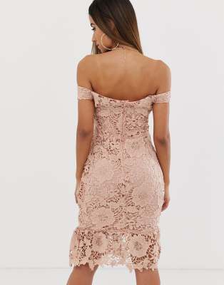 robe dentelle missguided