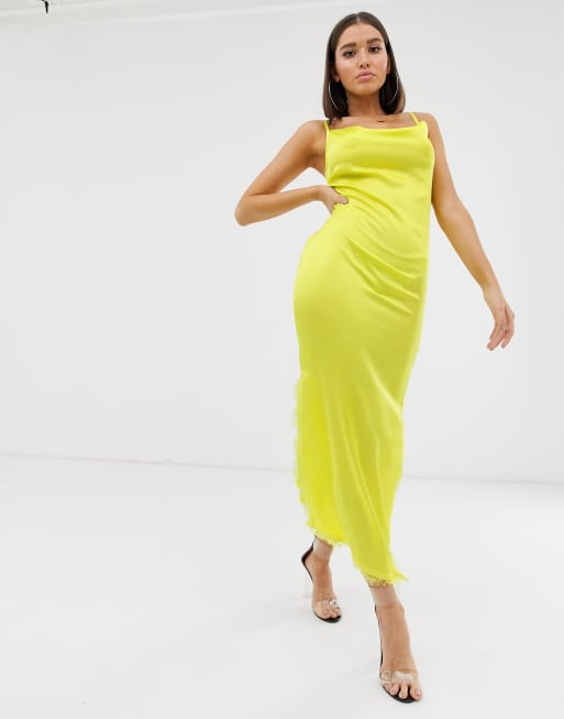 Missguided - Robe nuisette en satin ornée de dentelle, 4 de 4