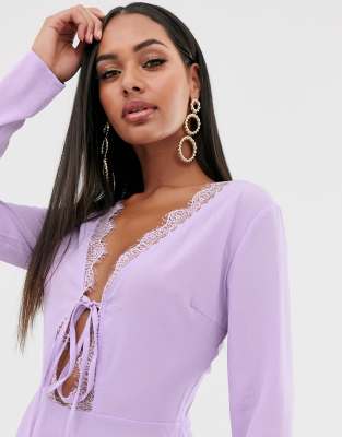 Missguided robe patineuse a deals fleurs bordee de dentelle