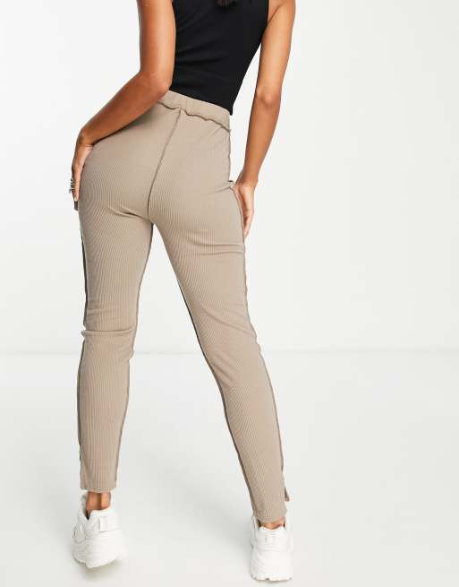 Missguided seamed split leggings in brown - BEIGE