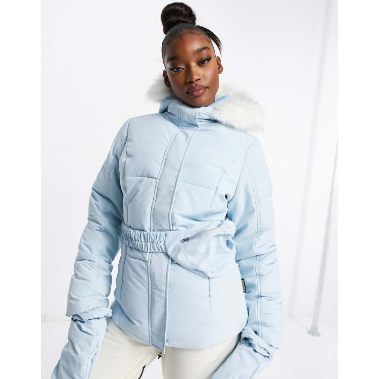 Ski outfit for women. Snow pants and jacket from Asos, Missguided