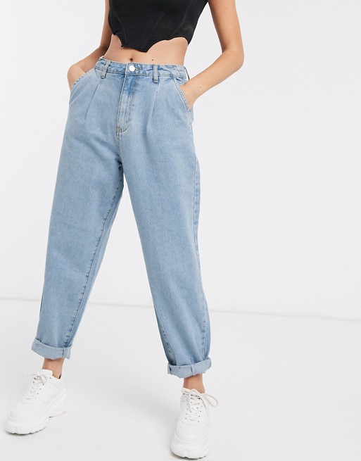 Missguided pleat detail jeans in lightwash