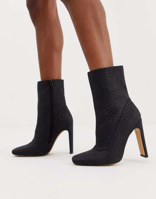 Missguided suede chelsea store boots