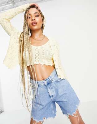 missguided -  – Strickjacke mit funkelnden Knöpfen in Zitronengelb, Kombiteil