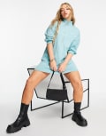 Missguided sweater dress in teal-Green