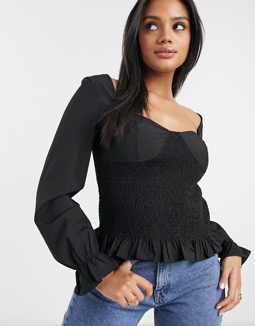 Missguided sweetheart neckline cropped top in black