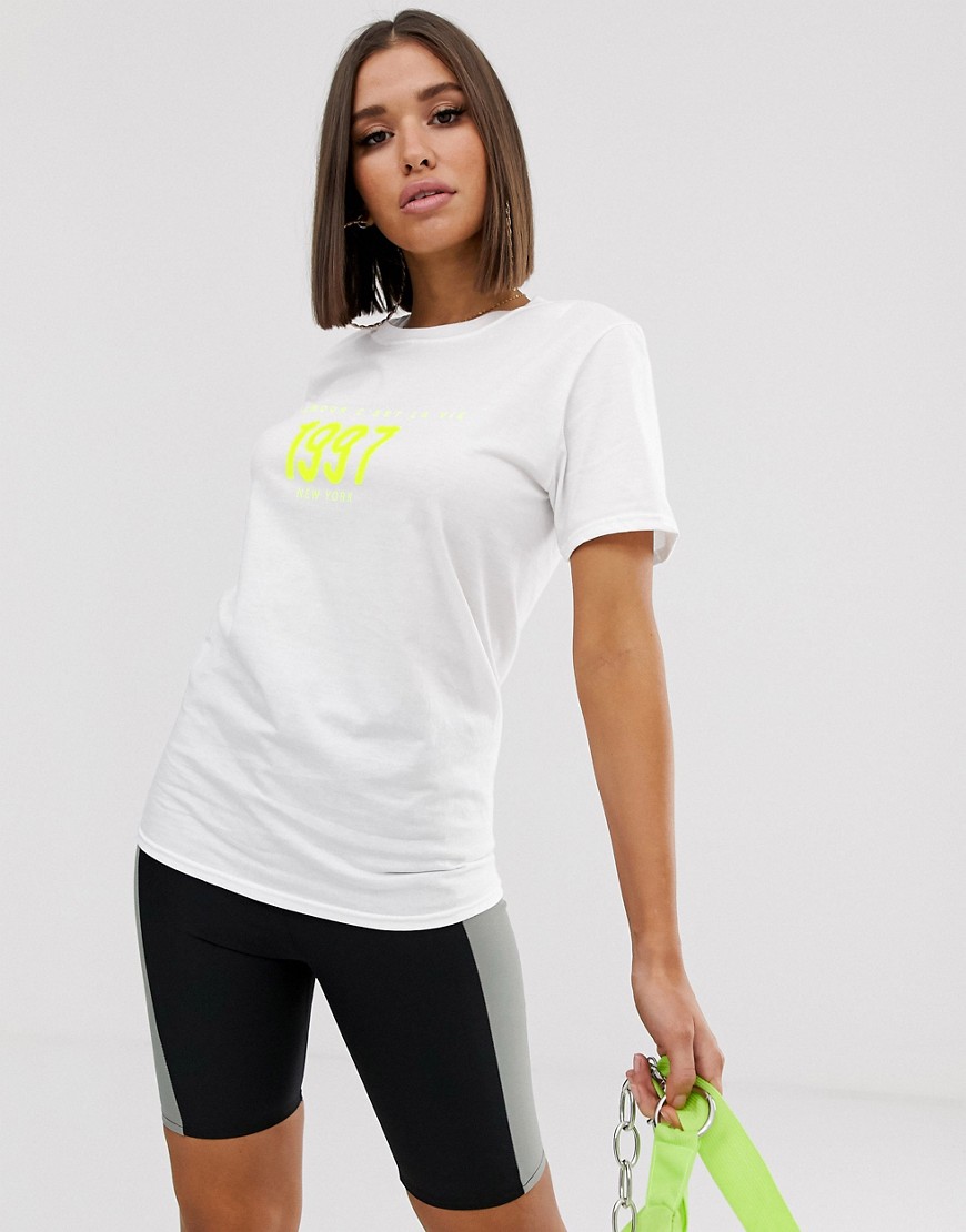 Missguided - T-shirt met neon 1970 tekstprint in wit