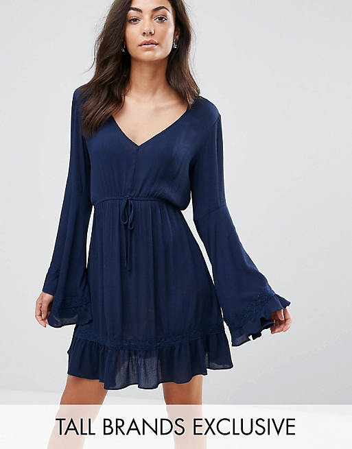 Missguided Tall exclusive tall bell sleeve cheesecloth dress