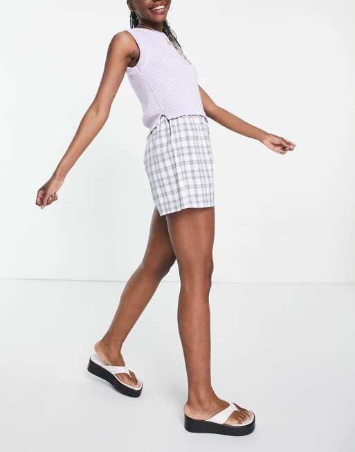 Missguided Tall – Grårutiga shorts med knappsprund, del av set, 3 av 4