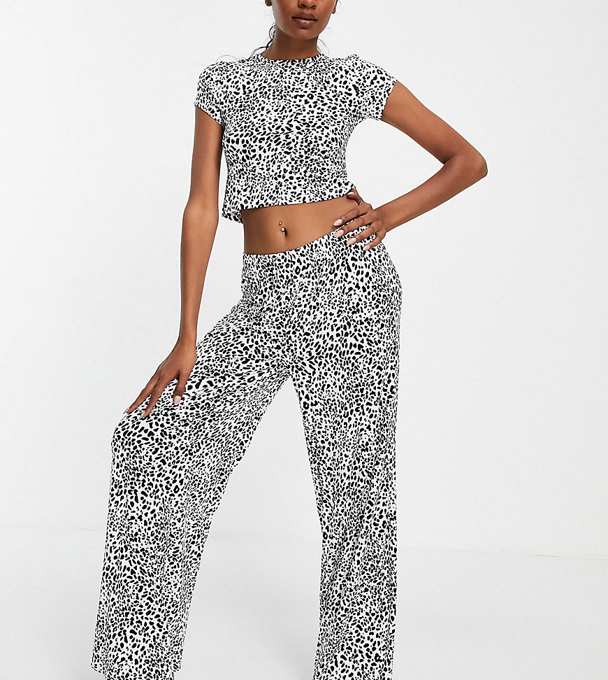 Missguided Tall wide leg pajama set in leopard print-White