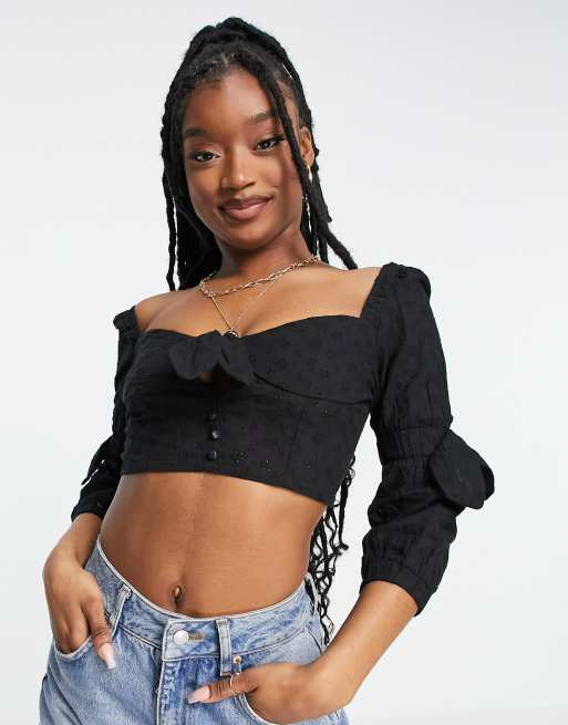 Missguided - Top corto con maniche a sbuffo e laccetti