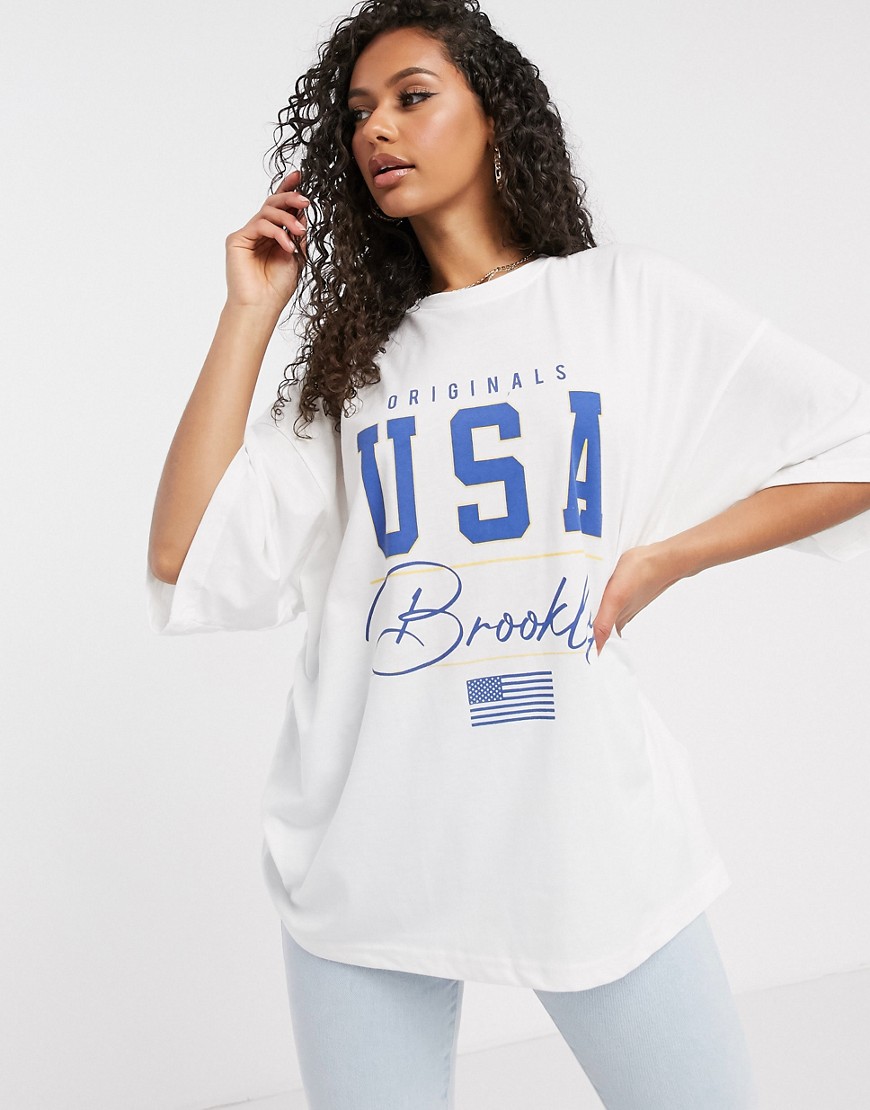 Missguided – USA Brooklyn – Vit t-shirt i oversize-modell