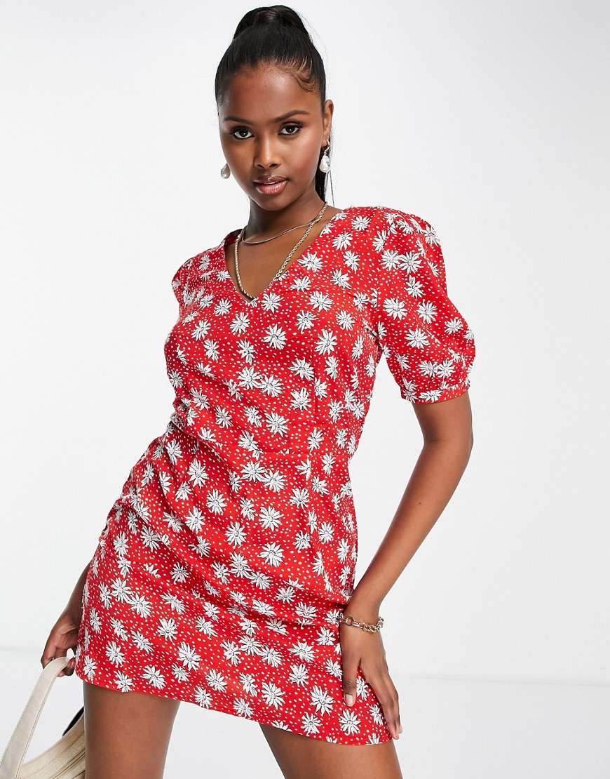 Missguided v front mini dress in red floral spot print