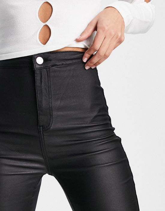 https://images.asos-media.com/products/missguided-vice-coated-sculpt-detail-jeans-in-black/200425547-2?$n_550w$&wid=550&fit=constrain
