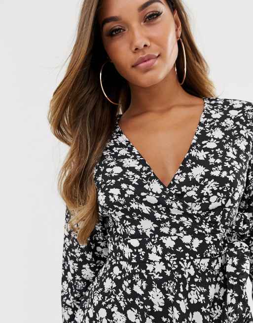Missguided wrap side tea dress floral