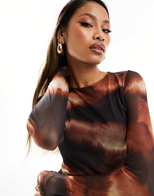 Missy Empire - Brun top i mesh med grafisk print - Del af sæt, 2 af 4