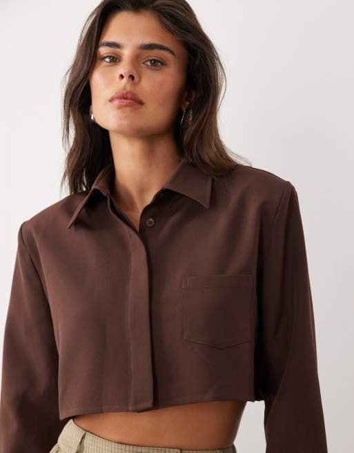 Missy Empire collared cropped shirt in chocolate, 4 of 4