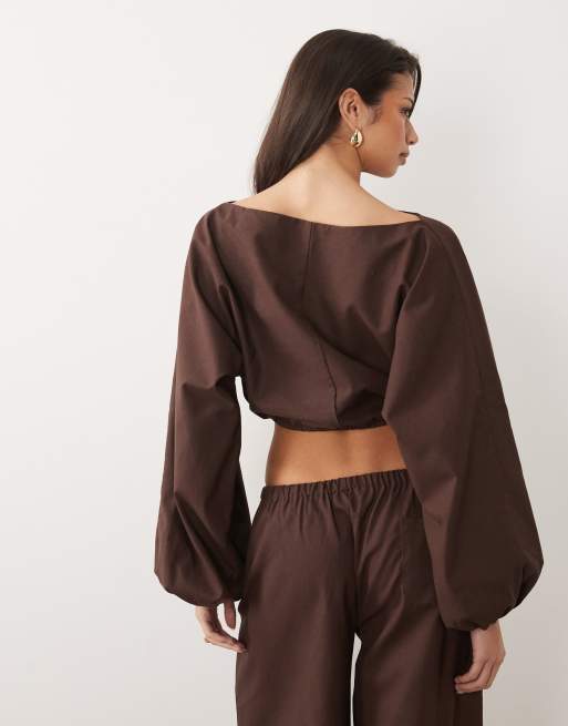 Missy Empire - Crop top d'ensemble en lin mélangé à manches ballon volumineuses - Chocolat, 3 de 4