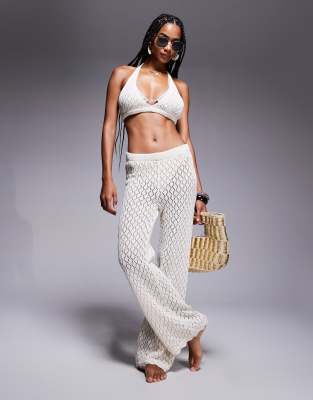 Missy Empire - Ensemble pantalon large de plage et brassière en maille nouée au dos - Crème - view 1