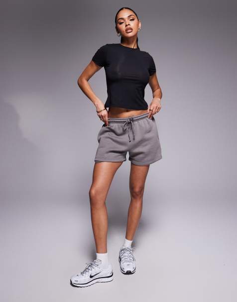 Missy Empire - Exclusives - Sweatshort met trekkoord in de taille in antracietgrijs - view 1