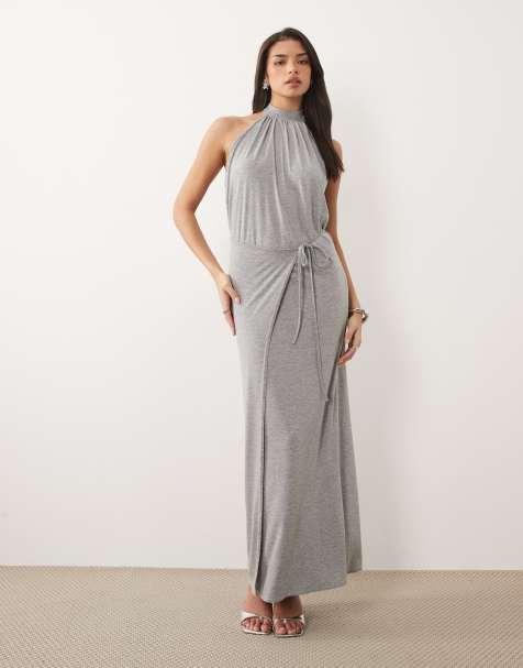 Missy Empire – Hochgeschlossenes Maxikleid in Grau mit gebundenem Wickeldetail an der Taille - view 1